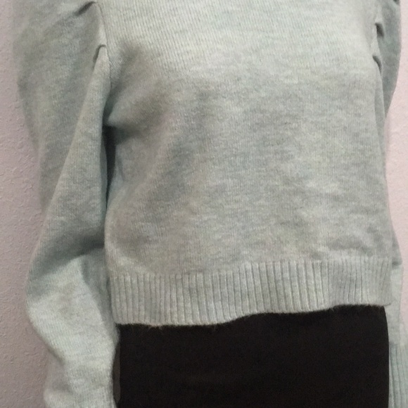 Wild Fable Baby Blue Puffy Sleeve Cropped Sweater - Picture 4 of 10